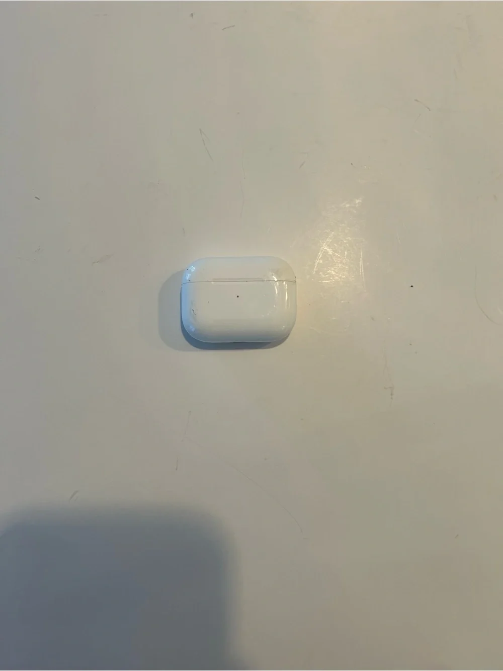 Apple AirPods Pro 2nd Generation/ MagSafe Wireless Charging Case /White
